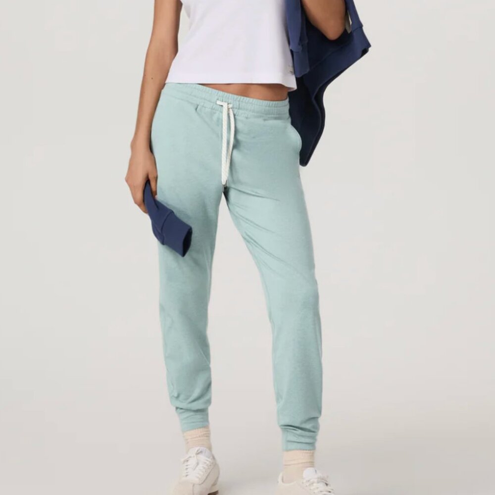 NWOT Vuori Sea Spray Heather Performance Jogger (Size S)